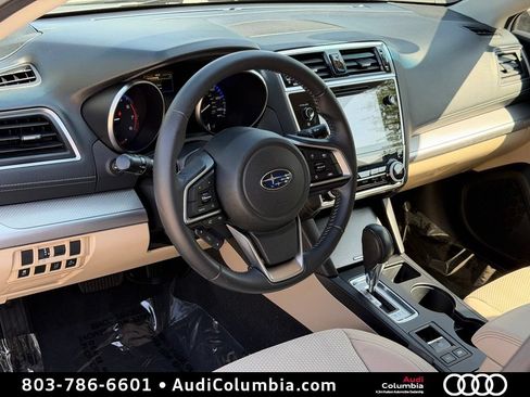 Used 2019 Subaru Outback 2.5i Premium AWD/4WD image 16