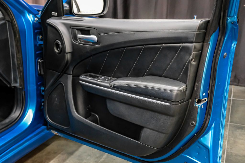 Used 2015 Dodge Charger R/T Scat Pack RWD image 58