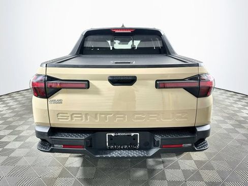 Used 2022 Hyundai Santa Cruz SEL w/ Activity Package FWD image 4