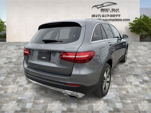 Used 2019 Mercedes-Benz GLC 300 4MATIC w/ Multimedia Package image 6
