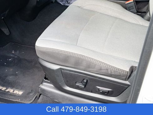 Used 2024 RAM 2500 Big Horn image 28