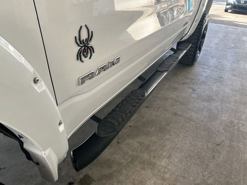 Used 2021 RAM 1500 Big Horn image 18