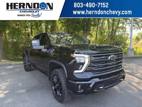 New 2026 Chevrolet Silverado 2500 High Country w/ Midnight Edition AWD/4WD image 1