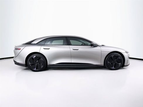 Used 2025 Lucid Air Pure RWD image 8