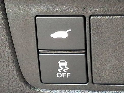 Used 2025 Honda CR-V Sport-L image 29