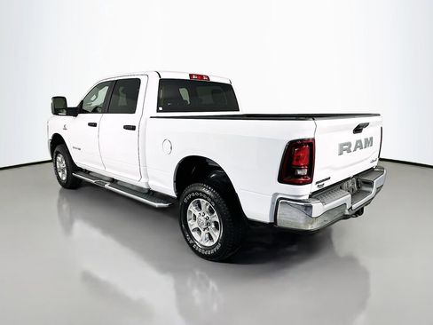 Used 2025 RAM 2500 Big Horn AWD/4WD image 5