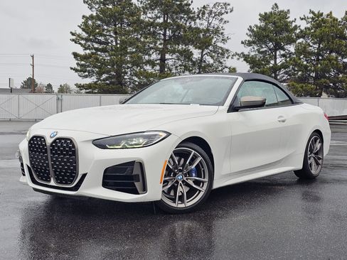 Used 2021 BMW M440i Convertible w/ Premium Package image 31