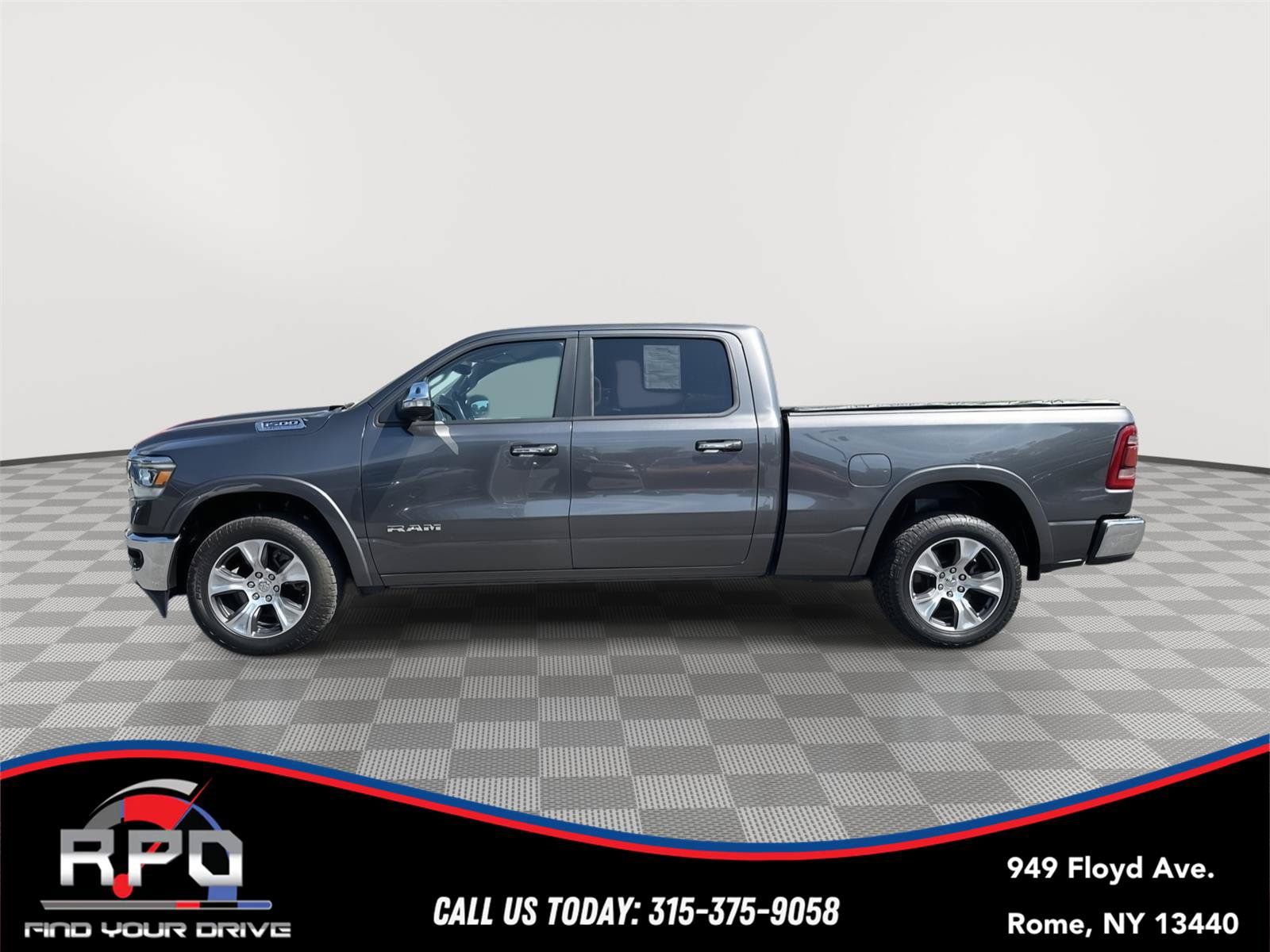 Used 2022 RAM 1500 Laramie AWD/4WD image 2