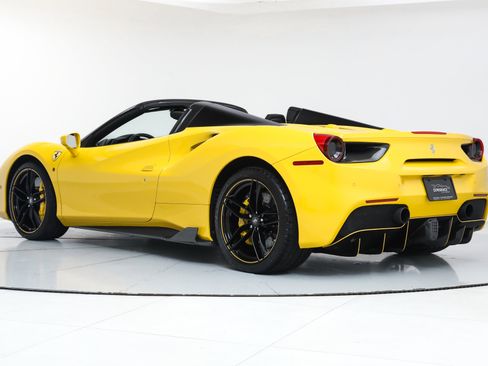 Certified 2018 Ferrari 488 Spider image 8