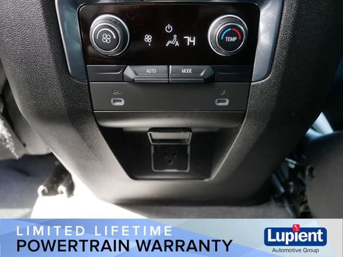 Used 2022 Chevrolet Tahoe LT AWD/4WD image 21