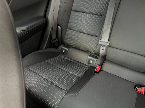 Used 2025 Chevrolet Equinox LT image 39