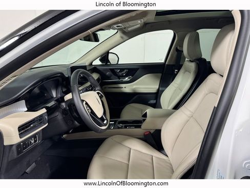 New 2026 Lincoln Corsair Premiere image 23