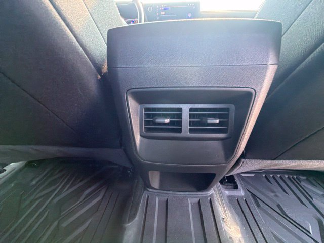 Used 2026 Chevrolet Colorado W/T RWD image 24
