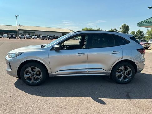 Used 2024 Ford Escape ST-Line AWD/4WD image 37