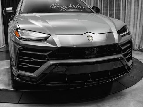 Used 2021 Lamborghini Urus AWD/4WD image 50