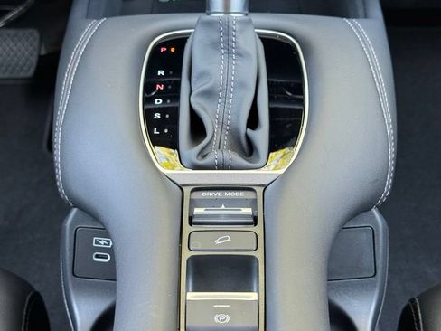 Certified 2027 Honda HR-V EX-L image 26
