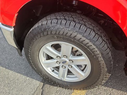 Used 2022 Ford F150 XL w/ Trailer Tow Package image 18