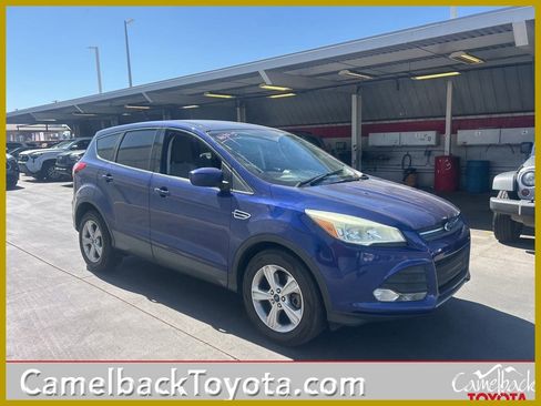 Used 2014 Ford Escape SE FWD image 1