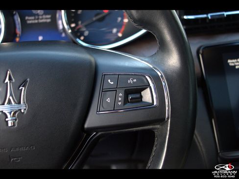 Used 2018 Maserati Quattroporte S image 14