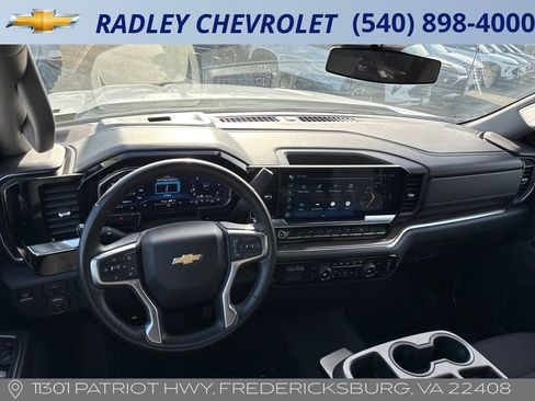 Certified 2025 Chevrolet Silverado 1500 LT image 21