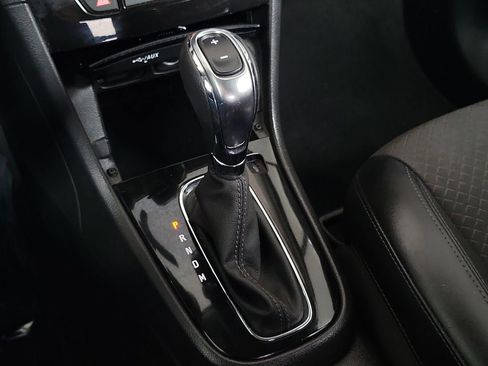 Used 2018 Buick Encore Preferred image 29