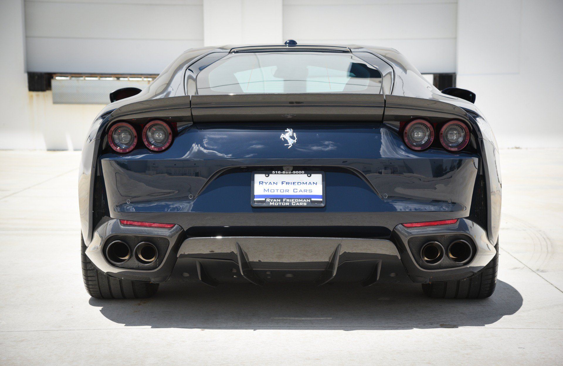 Used 2020 Ferrari 812 Superfast RWD image 15