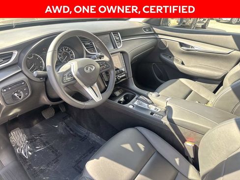 Certified 2025 INFINITI QX50 Pure image 13