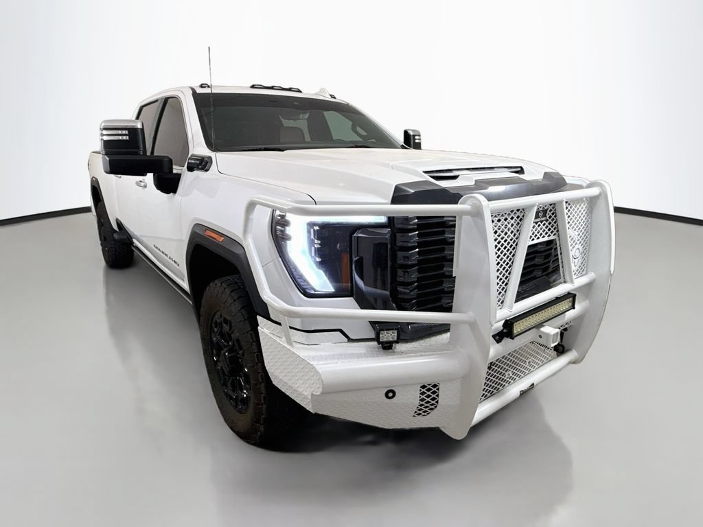 Used 2024 GMC Sierra 3500 Denali Ultimate AWD/4WD image 1