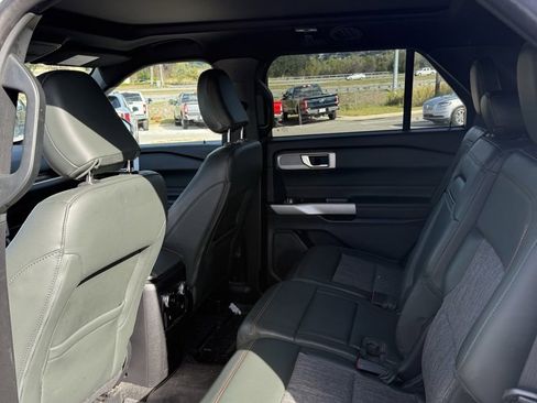 Used 2024 Ford Explorer Timberline w/ Timberline Technology Package image 8