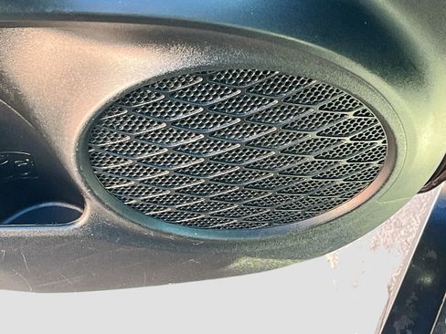 Used 2022 Toyota Prius XLE w/ Advanced Technology Package image 18