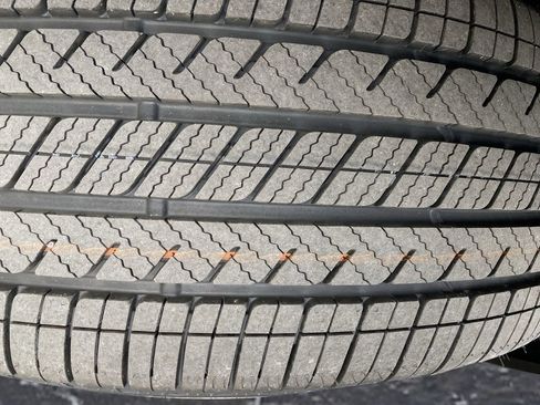 New 2025 Honda Pilot Touring image 39