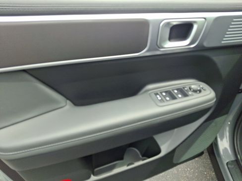 Used 2025 Hyundai Santa Fe XRT AWD/4WD image 12
