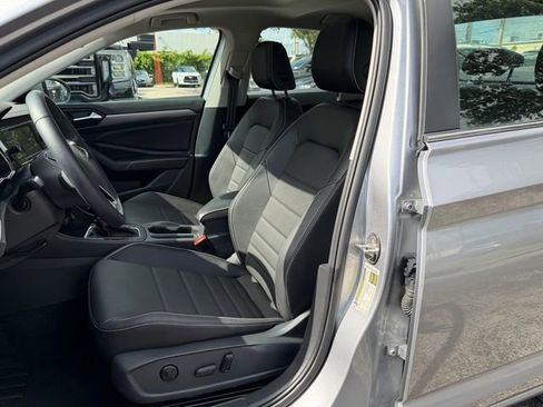Certified 2024 Volkswagen Jetta SE FWD image 13