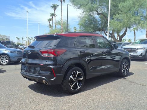 Used 2021 Chevrolet TrailBlazer RS w/ Sun and Liftgate Package FWD image 5