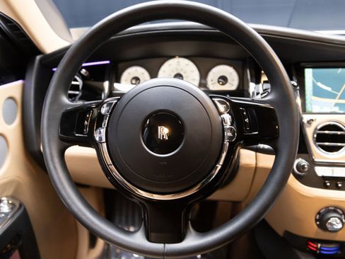 Used 2013 Rolls-Royce Ghost image 71