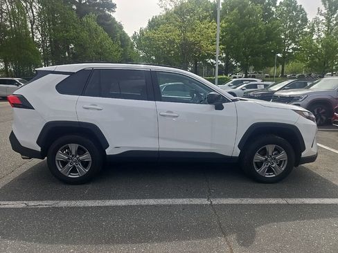 Used 2025 Toyota RAV4 LE image 11