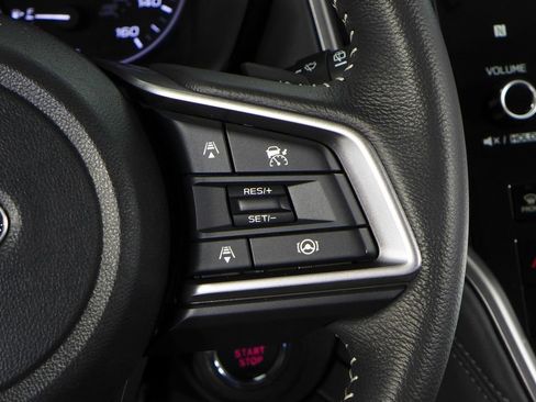 Certified 2025 Subaru Outback Premium image 27