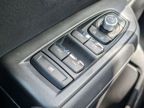 Used 2025 Subaru Forester Touring image 29