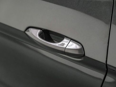 Used 2018 Ford Mustang Premium image 41