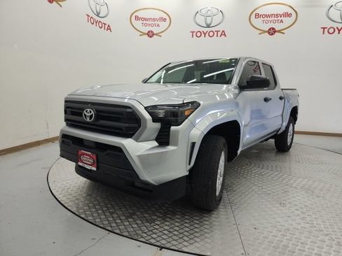 Used 2026 Toyota Tacoma SR AWD/4WD image 2
