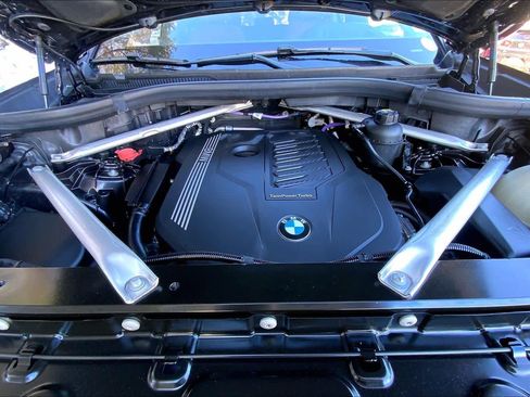 Certified 2022 BMW X5 xDrive40i w/ Premium Package image 29
