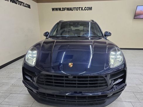 Used 2021 Porsche Macan AWD/4WD image 3
