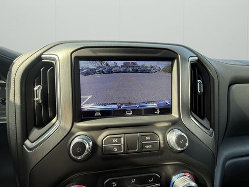 Used 2022 GMC Sierra 1500 Denali w/ Denali Premium Package AWD/4WD image 16
