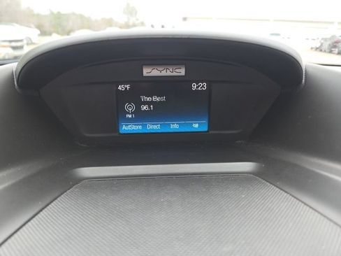 Used 2017 Ford Escape SE FWD image 24