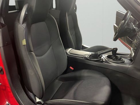 Used 2014 MAZDA MX-5 Miata Sport w/ Convenience Package RWD image 13