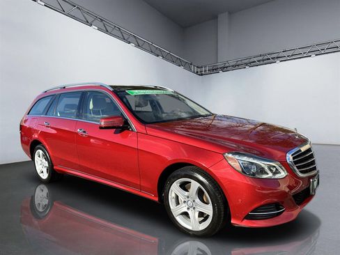 Used 2014 Mercedes-Benz E 350 4MATIC Wagon image 8