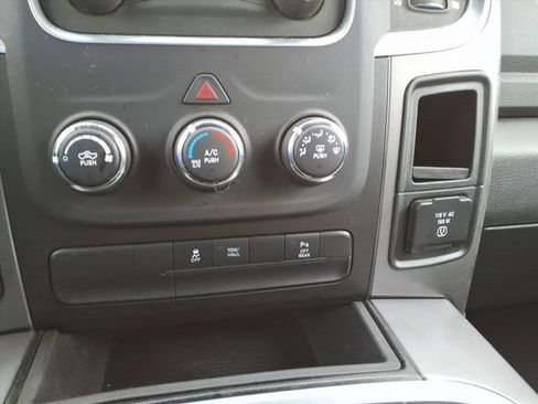 Used 2022 RAM 1500 Classic Warlock image 18