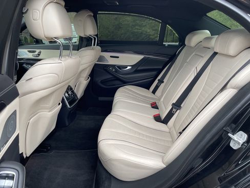 Used 2017 Mercedes-Benz S 550 S 550 image 27