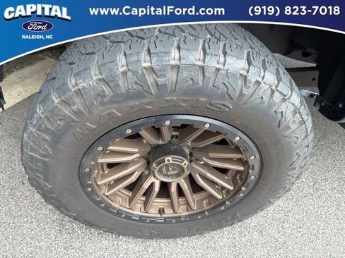 Used 2022 Ford F350 Lariat w/ Tremor Off-Road Package AWD/4WD image 19