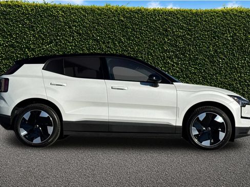 New 2026 Volvo EX30 Plus w/ Protection Package AWD/4WD image 7